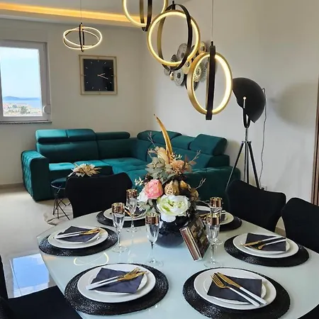 Nella With Sea Wiew Apartment Zadar