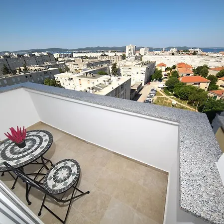 Nella With Sea Wiew * Zadar