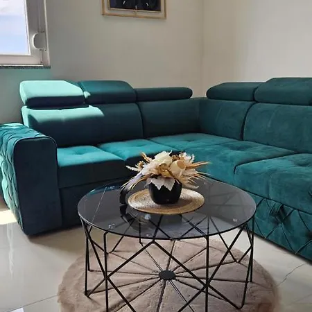 Apartment Nella With Sea Wiew *