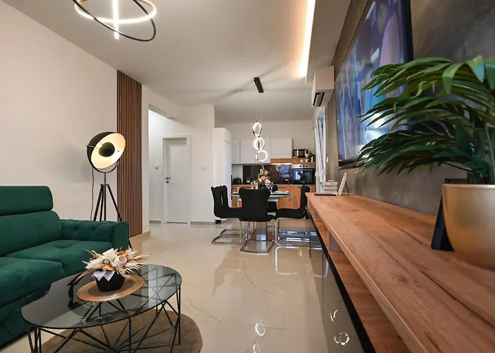 Nella With Sea Wiew Appartement