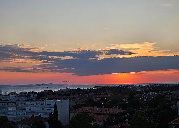 Nella With Sea Wiew *